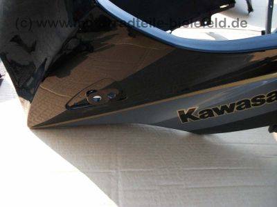 Kawasaki_GPZ900R_grau_goldene_Felgen_ZX900A_ZX900_GPZ_750_900_1000_GPZ750_GPZ900_R_RX_750R_900R_ZX10_33.jpg