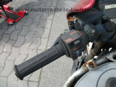 Honda_VF400F_rot_Unfall_NC13_VF_400_500_700_750_F_C_Magna_Sabre_Interceptor_16.jpg