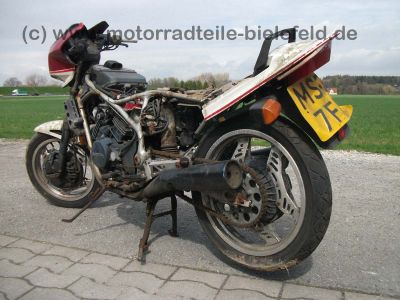 Honda_VF400F_rot_Unfall_NC13_VF_400_500_700_750_F_C_Magna_Sabre_Interceptor_4.jpg