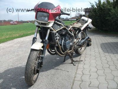 Honda_VF400F_rot_Unfall_NC13_VF_400_500_700_750_F_C_Magna_Sabre_Interceptor_5.jpg