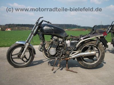 Honda_VF750S_RC07_Sabre_VF_400_500_700_750_VF700_VF750_F_C_700S_750S_Magna_Interceptor_16.jpg