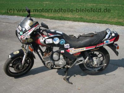 Yamaha_XJ900_31A_schwarz_NL_XJ_700_750_900_Typ_31_A_33.jpg