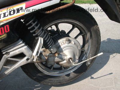 Yamaha_XJ900_31A_schwarz_NL_XJ_700_750_900_Typ_31_A_44.jpg