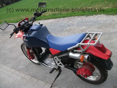 Honda_XLV750R_RD01_blauer_Tank_XLV_VT_750_XLV750_VT750_R_C_750R_64.jpg