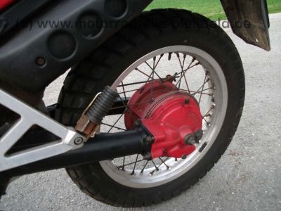 Honda_XLV750R_RD01_blauer_Tank_XLV_VT_750_XLV750_VT750_R_C_750R_81.jpg