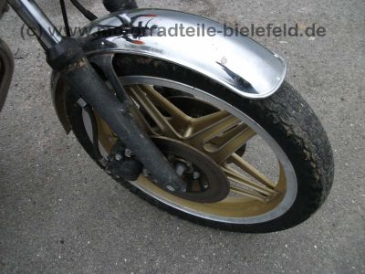 Honda_CB400N_gelb_CB_CM_250_400_450_CB250_CB400_CB450_T_C_N_S_250N_400N_36.jpg