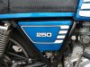 Filename=Yamaha_XS250_blau_Typ_1U5_XS_RD_250_360_400_XS360_XS400_SE_38.jpg
Filesize=164KiB
Dimensions=1200x900
Date added=May 06, 2010 Yamaha_XS250_blau_Typ_1U5_XS_RD_250_360_400_XS360_XS400_SE_38.jpg
