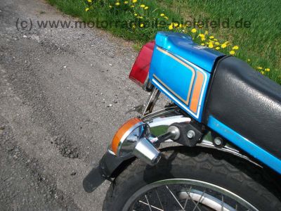 Suzuki_GP125_blau_original_GP_GT_125_GT125_GT185_47.jpg