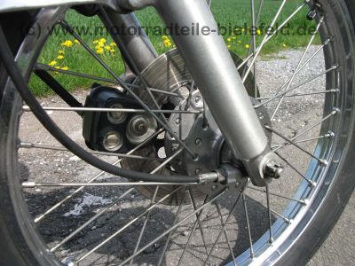Suzuki_GP125_blau_original_GP_GT_125_GT125_GT185_58.jpg