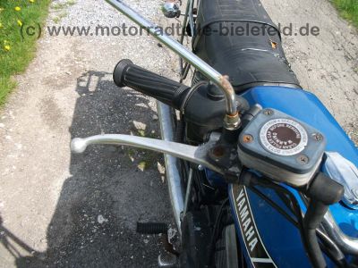 Yamaha_RD125DX_Typ_1E7_RD_DT_125_200_250_RD125_RD200_RD250_DX_125DX_200DX_250DX_36.jpg