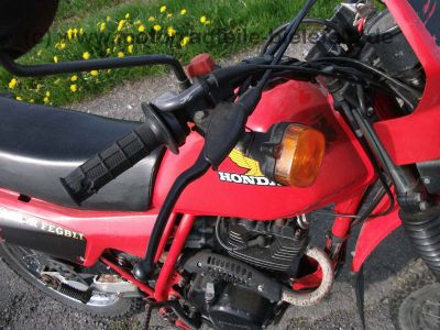 Honda_XL125R_JD04_XL_XR_125_200_250_XL125_XL200_XL250_S_R_125S_125R_103.jpg