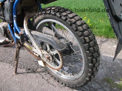 Yamaha_XT125_Typ_12V_4Takt_Enduro_XT_DT_125_200_250_350_XT200_XT250_10.jpg