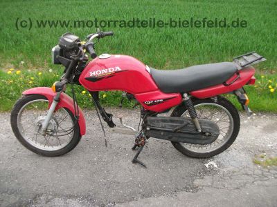 Honda_CG125_JC27_ohne_Motor_unfallfrei_JC27E_CB_CBF_CG_125_5.jpg