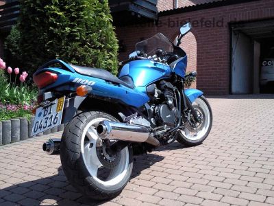 Kawasaki_GPZ1100_ZXT10_E_ZXT_10_E_Superbike_wie_GPZ_ZZR_1100_D_E_ZZR1100_15.jpg
