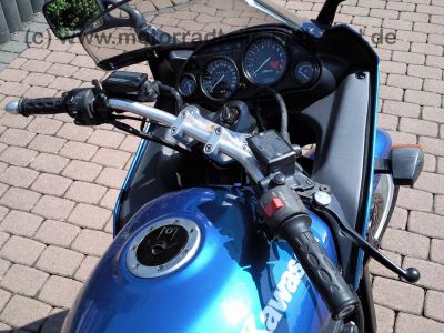 Kawasaki_GPZ1100_ZXT10_E_ZXT_10_E_Superbike_wie_GPZ_ZZR_1100_D_E_ZZR1100_31.jpg