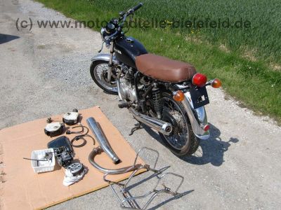 Honda_CB_250G_schwarz_KONI_braune_Sitzbank_Motor_CJ_250T_6.jpg