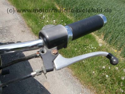 Honda_CB_250G_schwarz_KONI_braune_Sitzbank_Motor_CJ_250T_70.jpg