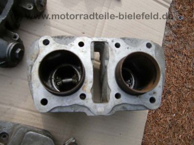 Honda_CJ_CB_250_350_360_CB250_CB350_K_250K_350K_Motor_zerlegt_26.jpg