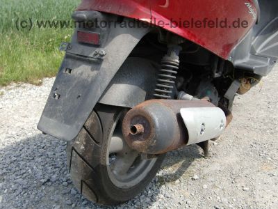 Yamaha_YP125_Majesty_rot_SE02_wie_MBK_Skyliner_YP_XC_125_R_D_125D_125R_52.jpg