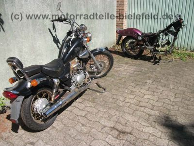 SYM_Sangyang_Husky_125_Chopper_schwarz_Motor_fast_neu_Sissybar_Sissy_Bar_1.jpg