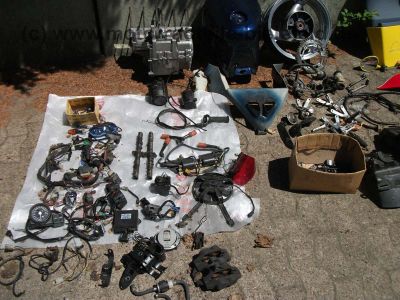 Yamaha_FZR1000_FZR_1000_Ersatzteile_3LE_3LF_3GM_Exup_Genesis_Technik_wie_YZF_750_1000_4VD_17.jpg