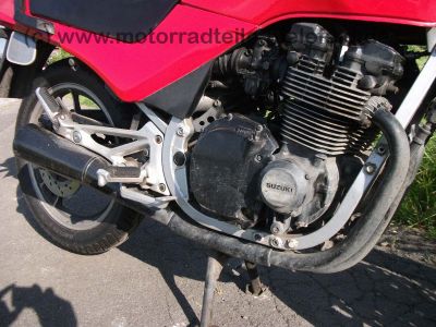 Suzuki_GSX550ES_GN71D_GSX550_GSX_550E_550ES_550EF_500_550_600_750_E_ES_EF_feuerwehrrot_115_.jpg