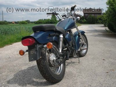 Suzuki_GZ125_AP_MARAUDER_blau_GZ_GN_DR_125_GN125_DR125_S_SE_37_.jpg