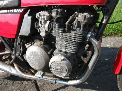 Kawasaki_KZ400J_rot_nackt_Giuliari_Sitzbank_KZ_Z_GPZ_305_400_500_550_750_58_.jpg