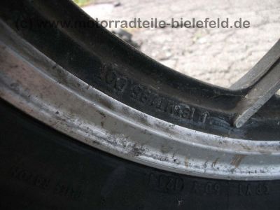 Yamaha_RD350LC_Typ_4L0_4LO_wie_RD_250_350_250LC_350LC_RD250_RD350_LC_YPVS__4L1_31K_1WW_1WT_83_.jpg