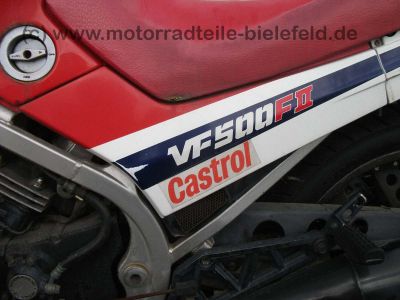 Honda_VF500F2_PC12_VF_400_500_700_750_VF400_VF500_VF700_VF750_F_F2_fast_neuer_Auspuff_74_.jpg