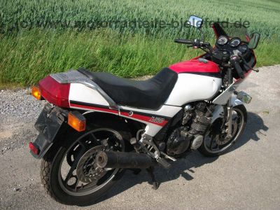 Yamaha_XJ600_51J_weiss_rot_Anlasser_defekt_Tankdelle_XJ_400_500_550_600_700_750_Maxim_Seca_58.jpg