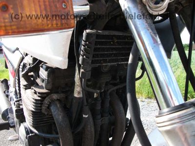 Yamaha_XJ600_51J_weiss_rot_Anlasser_defekt_Tankdelle_XJ_400_500_550_600_700_750_Maxim_Seca_93.jpg