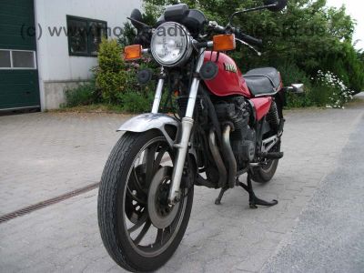 Yamaha_XJ550_4V8_feuerwehrrot_Sebring_4in1Auspuff_Magura_Lenker_XJ_500_550_600_650_XJ650_XJ600_XJ500_5N4_45_.jpg