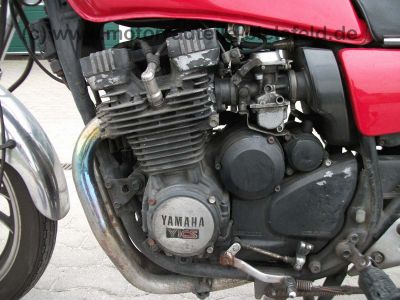 Yamaha_XJ550_4V8_feuerwehrrot_Sebring_4in1Auspuff_Magura_Lenker_XJ_500_550_600_650_XJ650_XJ600_XJ500_5N4_57_.jpg