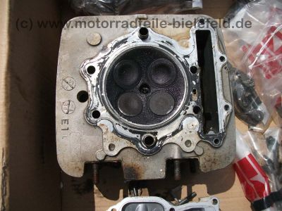 Honda_XR600R_PE04_Arrow_Auspuff_Einzelvergaser_XL_XR_250_400_600_650_XR400_XR600_R_L_400R_600R_24.jpg
