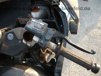 Kawasaki_GPZ900R_ZX900A_GPZ_ZX_900_750_R_A_900R_750R_900A_750A_Frontschaden_32_.jpg