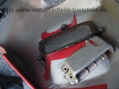 Honda_VF1000F_SC15_silberrot_ohne_Motor_VF1000_VF_1000_1100_F_F2_C_1000F_1000F2_1100C_105_.jpg