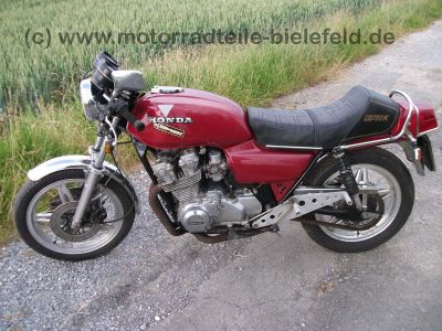 Honda_CB_750K_RC01_rot_EXTRAS_Sebring_Gimbel_Giuliari_Tarozzi_Koni_Lucas_650_900_Boldor_78.jpg