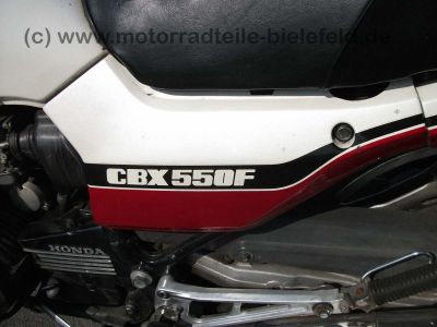 Honda_CBX_550F_PC04_HB_Gepaeckbruecke_CBX_550F2_CBX550_F_F2_Auspuff_1a_Anlasser_neu_10.jpg