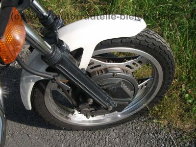 Honda_CBX_550F_PC04_HB_Gepaeckbruecke_CBX_550F2_CBX550_F_F2_Auspuff_1a_Anlasser_neu_52.jpg