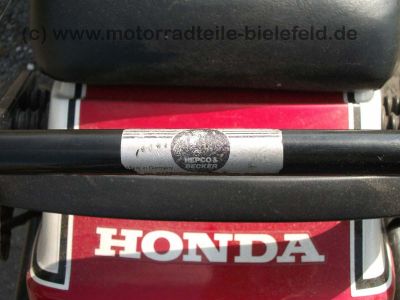 Honda_CBX_550F_PC04_HB_Gepaeckbruecke_CBX_550F2_CBX550_F_F2_Auspuff_1a_Anlasser_neu_65.jpg