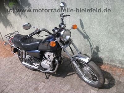Honda_CM_250C_Custom_silberblau_MC06_CM_125_185_200_250_400_450_CM125_CM250_C_T_125C_250C_MC01_NC01_50.jpg