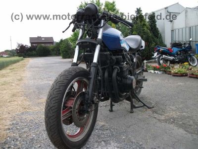 Kawasaki_GPZ750UT_blau_Vollverkleidung_Z_KZ_GPZ_ZX_550_750_ZX750_GPZ750_A_E_UT_750UT_750A_86.jpg