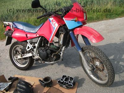 Kawasaki_KLR_650A_rot_Motor_teilzerlegt_KL_KLR_600_650_KLR600_KLR650_A_B_650A_650B_Tengai_600A_600B_28.jpg