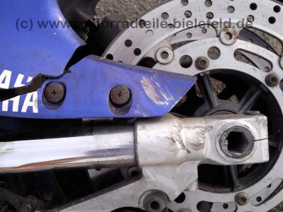 Yamaha_YZF_1000_R1_RN04_Crash_YZF1000_wie_RN01_750_600_R6_R7_62.jpg