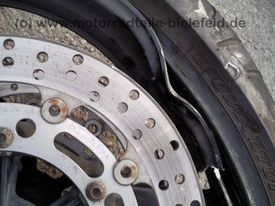 Yamaha_YZF_1000_R1_RN04_Crash_YZF1000_wie_RN01_750_600_R6_R7_63.jpg