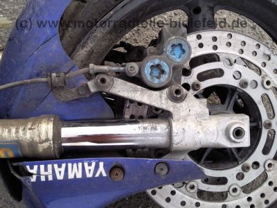 Yamaha_YZF_1000_R1_RN04_Crash_YZF1000_wie_RN01_750_600_R6_R7_75.jpg
