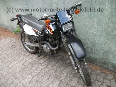 Suzuki_DR_125_SE_SF44A_grau_schwarz_EZ_2000_wie_DR_GN_GZ_125_DR125_GN125_GZ125_S_SE_125SE_125S_65.jpg