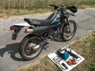 Yamaha_DT_50R_DT_50_DT50_R_DT50R_3MN_EZ_1995_AC_wie_RD_DT_50_80_RD50_RD80_DT80_70.jpg