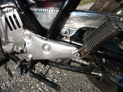 Suzuki_GN_400_GN400_silber_Ratte_Bobber_Chopper_wie_GN_DR_125_250_400_GN250_DR400_SP370_SP_370_74.jpg